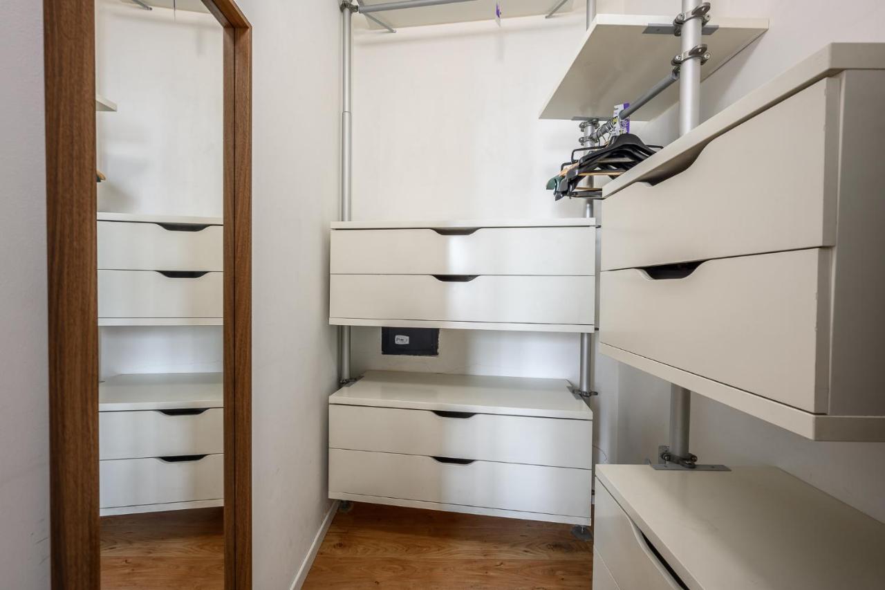 The Lantern Flat - Darsena Area Apartment Milano Ngoại thất bức ảnh