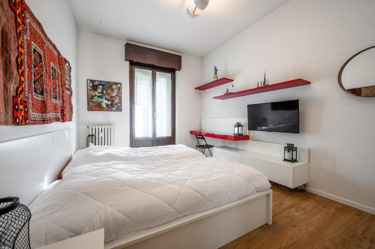 The Lantern Flat - Darsena Area Apartment Milano Ngoại thất bức ảnh